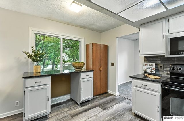 12830 Emiline Street, Omaha, NE 68138