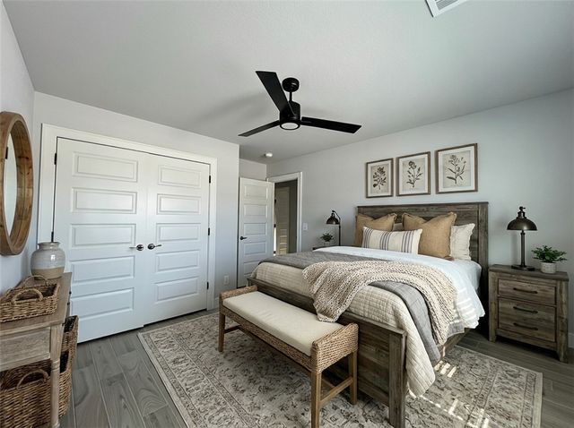 260 S Maroon Avenue, Fayetteville, AR 72704