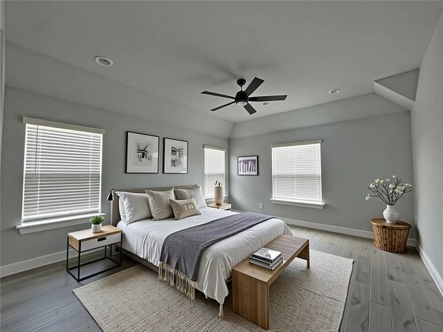 260 S Maroon Avenue, Fayetteville, AR 72704