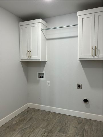 260 S Maroon Avenue, Fayetteville, AR 72704