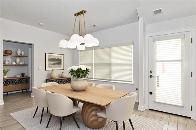 260 S Maroon Avenue, Fayetteville, AR 72704