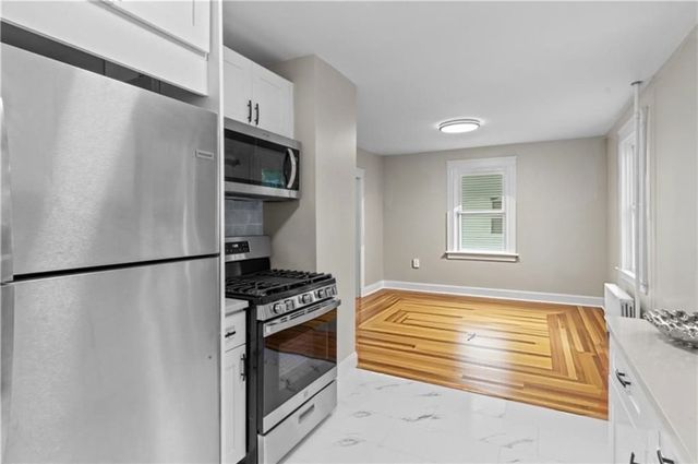 70 Whittier Road, Pawtucket, RI 02861