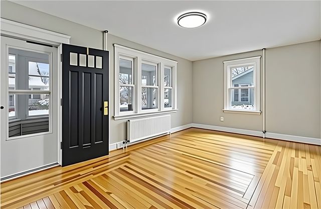 70 Whittier Road, Pawtucket, RI 02861