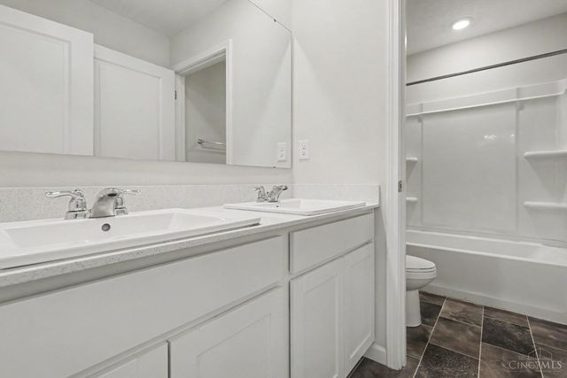 5954 Lakeshore Place, Goshen Twp, OH 45122
