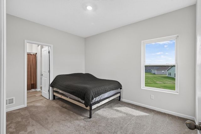 10132 188th Avenue NW, Elk River, MN 55330