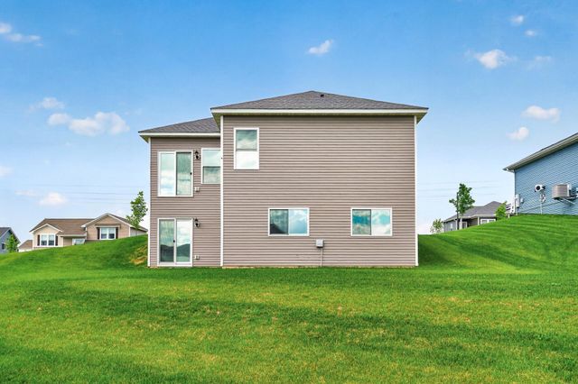10132 188th Avenue NW, Elk River, MN 55330