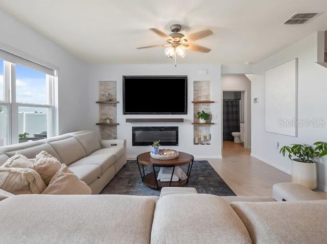 9500 BLACK WALNUT DRIVE, Clermont, FL 34715