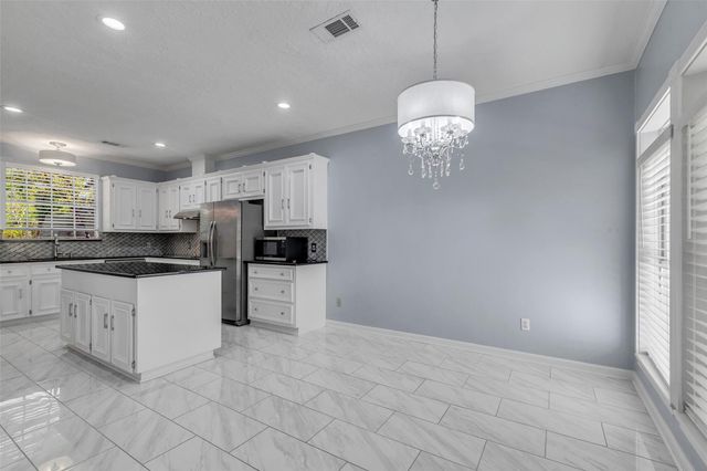 454 Stephen F Austin Drive, Conroe, TX 77302