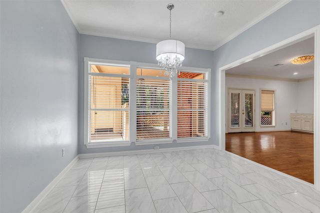 454 Stephen F Austin Drive, Conroe, TX 77302