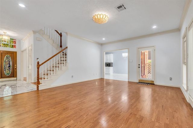 454 Stephen F Austin Drive, Conroe, TX 77302