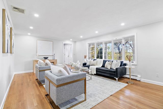25 Forest Ridge Road, Weston, MA 02493