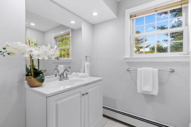 25 Forest Ridge Road, Weston, MA 02493