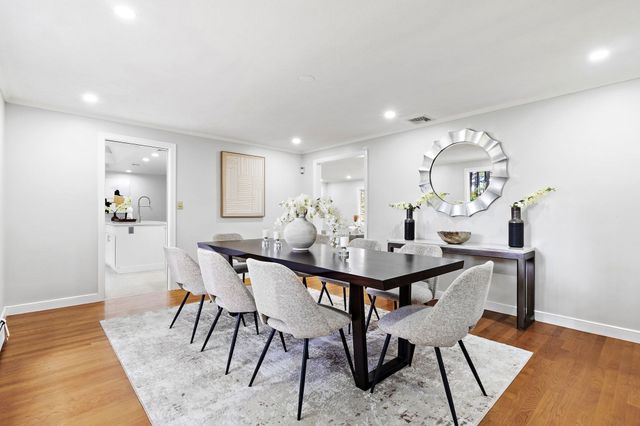 25 Forest Ridge Road, Weston, MA 02493