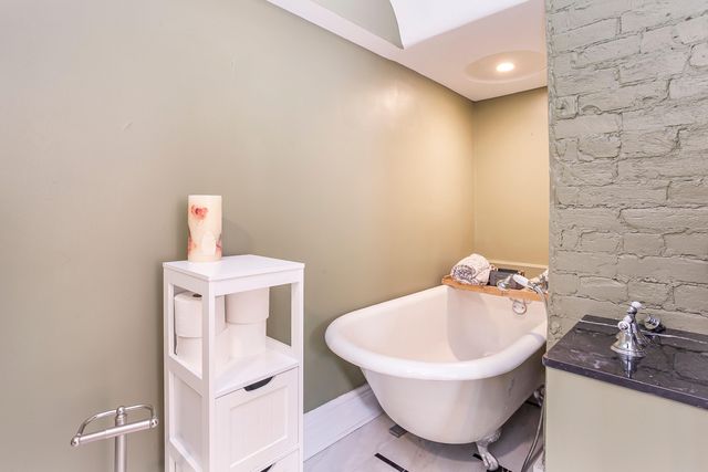 546 E 4th Street, Newport, KY 41071