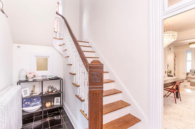 546 E 4th Street, Newport, KY 41071