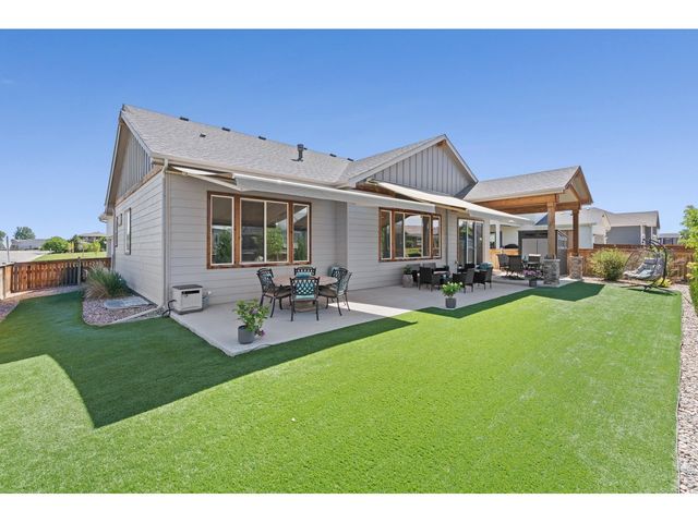 586 Greenspire Dr, Windsor, CO 80550