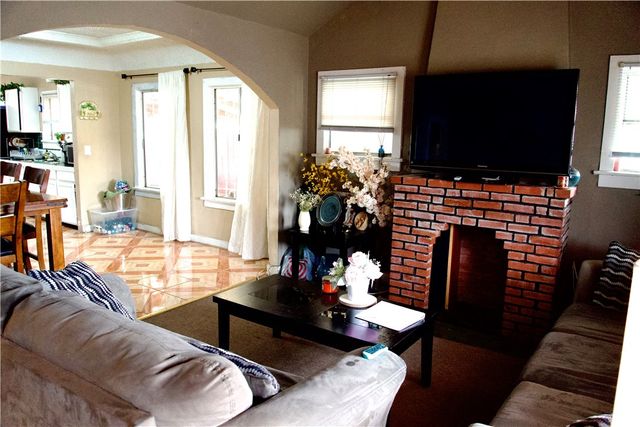 837 W 103rd Street, Los Angeles, CA 90044