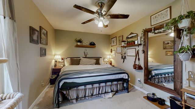 1515 Smith Dr, Lebanon, TN 37087