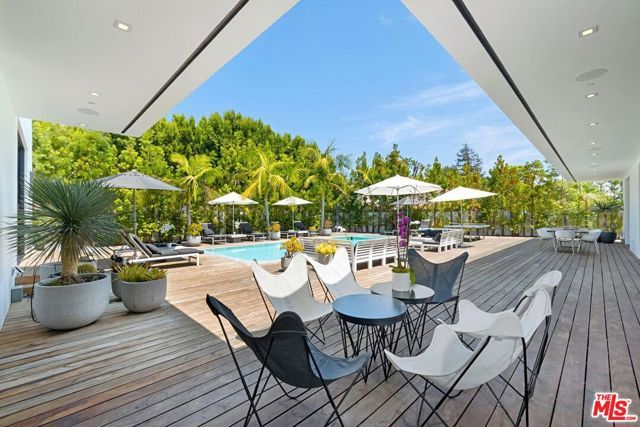 9570 Sunset Boulevard, Beverly Hills, CA 90210