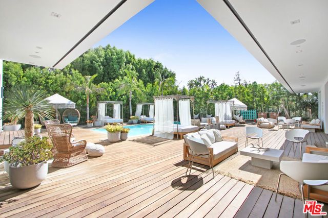 9570 Sunset Boulevard, Beverly Hills, CA 90210