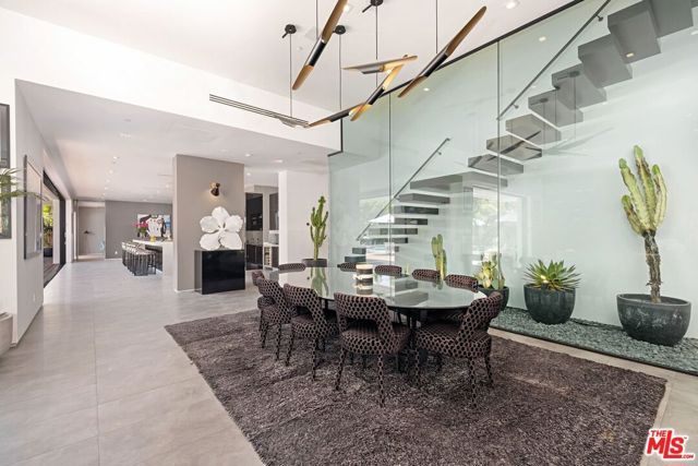 9570 Sunset Boulevard, Beverly Hills, CA 90210