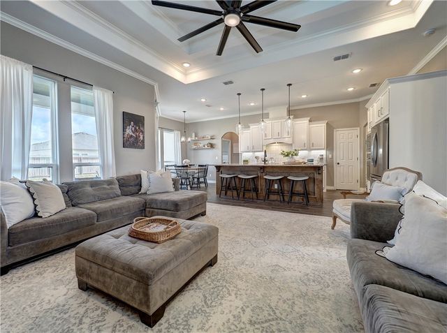 1422 Sansa St, Corpus Christi, TX 78415