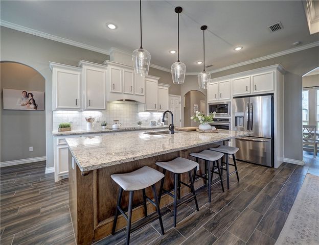 1422 Sansa St, Corpus Christi, TX 78415