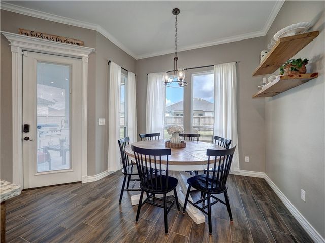 1422 Sansa St, Corpus Christi, TX 78415