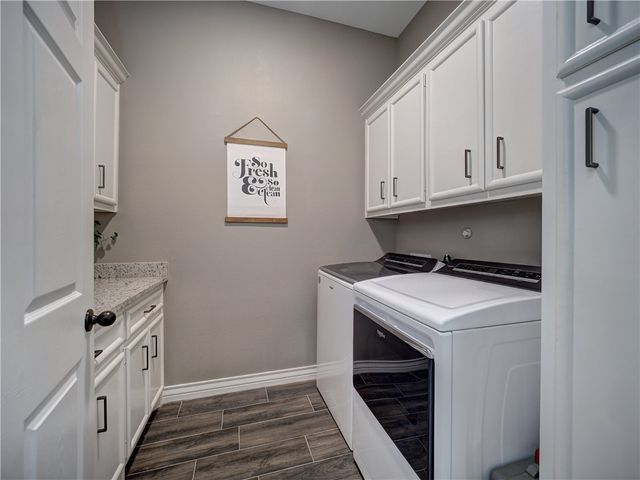 1422 Sansa St, Corpus Christi, TX 78415