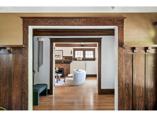 2732 Ne 15TH Ave, Portland, OR 97212