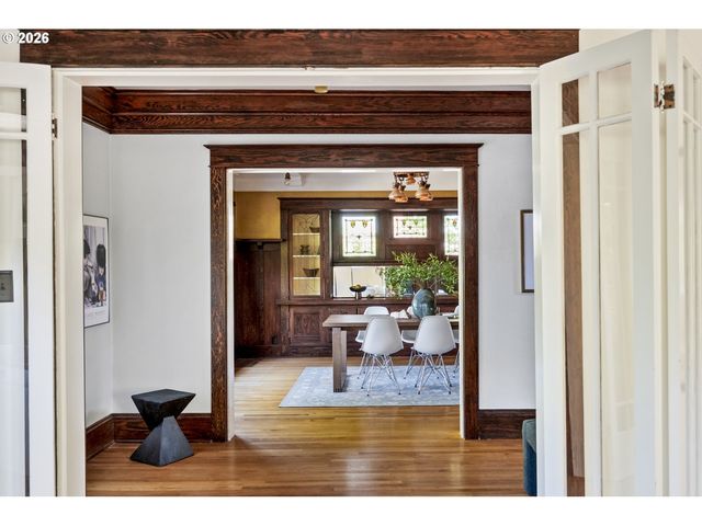 2732 Ne 15TH Ave, Portland, OR 97212