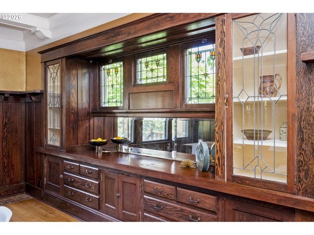 2732 Ne 15TH Ave, Portland, OR 97212