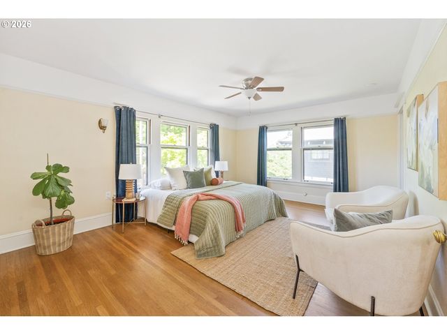 2732 Ne 15TH Ave, Portland, OR 97212