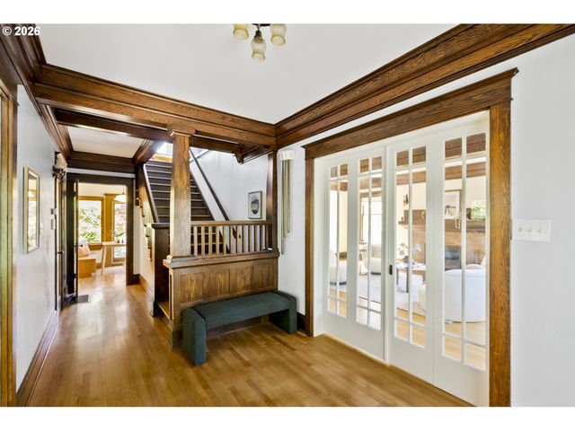 2732 Ne 15TH Ave, Portland, OR 97212