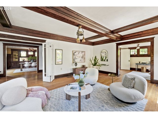 2732 Ne 15TH Ave, Portland, OR 97212