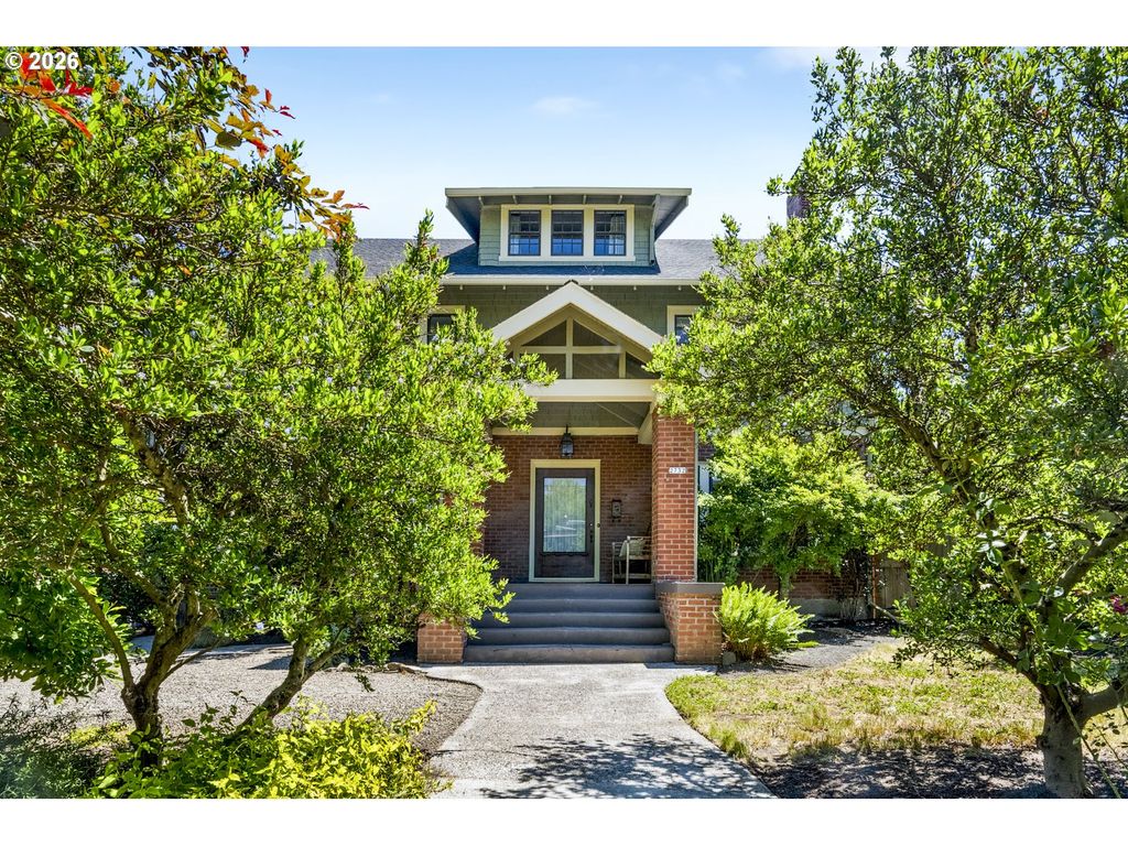 2732 Ne 15TH Ave, Portland, OR 97212