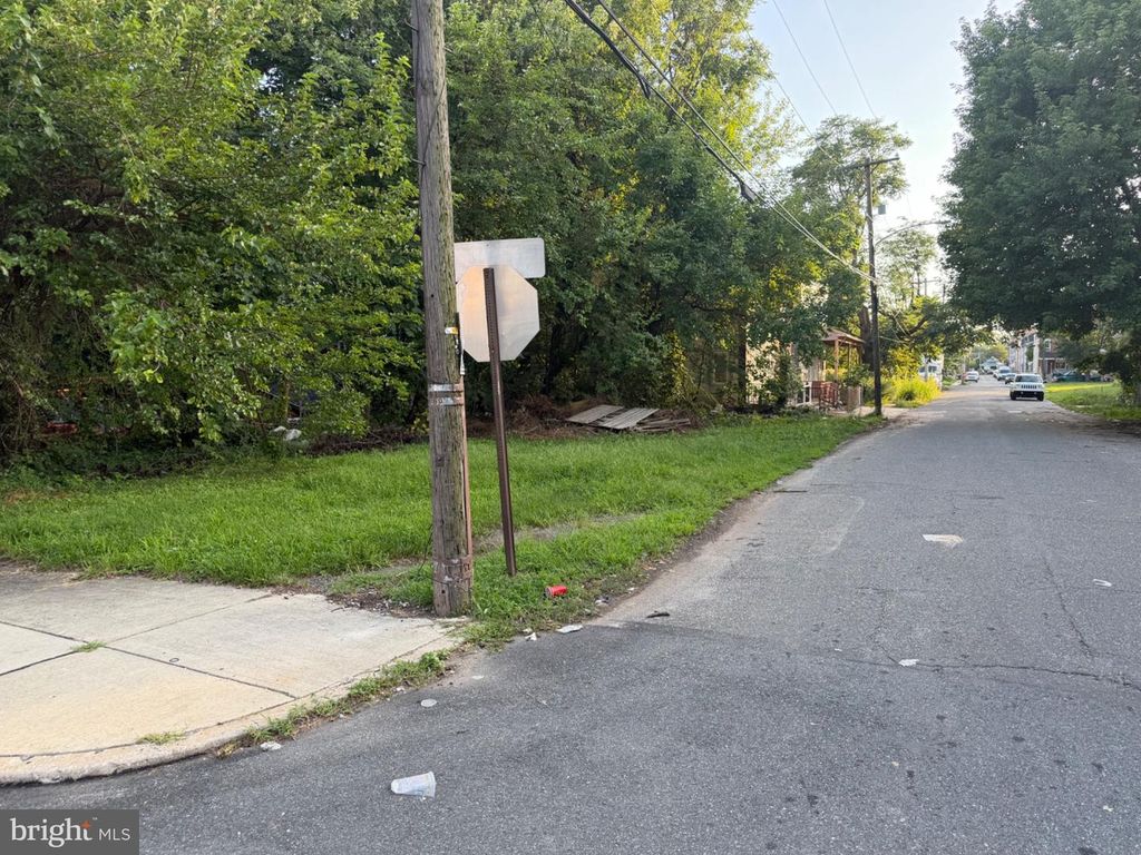 1118 POTTER ST, Chester, PA 19013