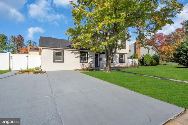 361 INDEPENDENCE BLVD, Lawnside, NJ 08045
