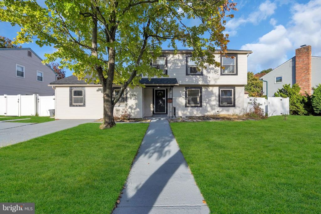361 INDEPENDENCE BLVD, Lawnside, NJ 08045