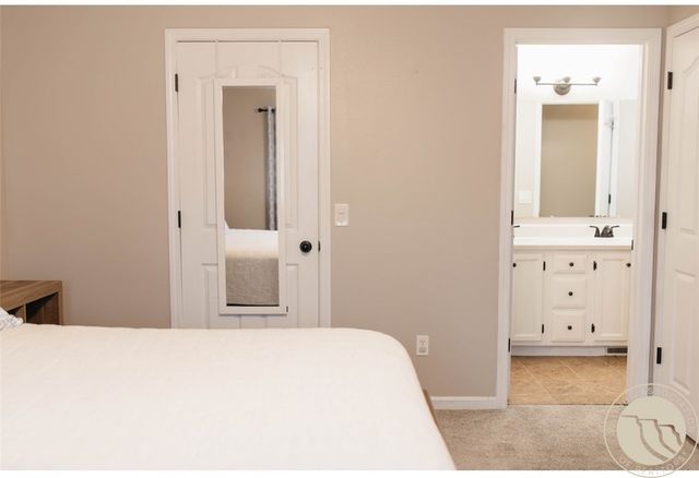 1221 Caroline, Billings, MT 59105