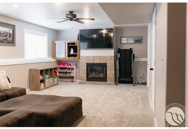 1221 Caroline, Billings, MT 59105