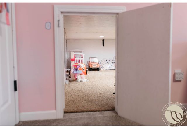 1221 Caroline, Billings, MT 59105