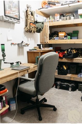 1221 Caroline, Billings, MT 59105