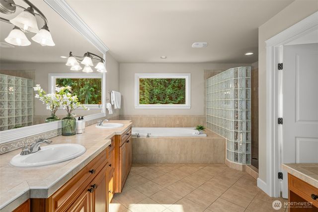 9545 NE Idel Weis Court, Bainbridge Island, WA 98110