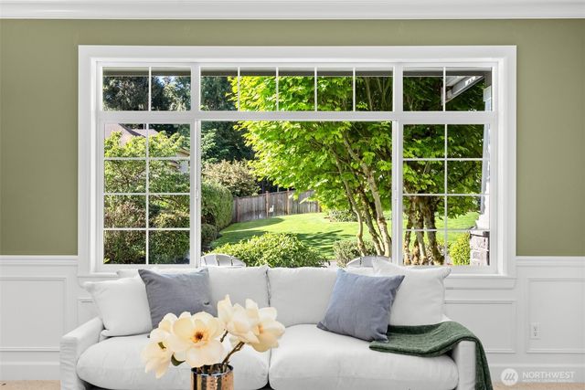 9545 NE Idel Weis Court, Bainbridge Island, WA 98110