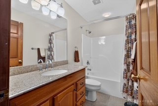 7132 Cierra Drive, Clayton, OH 45315