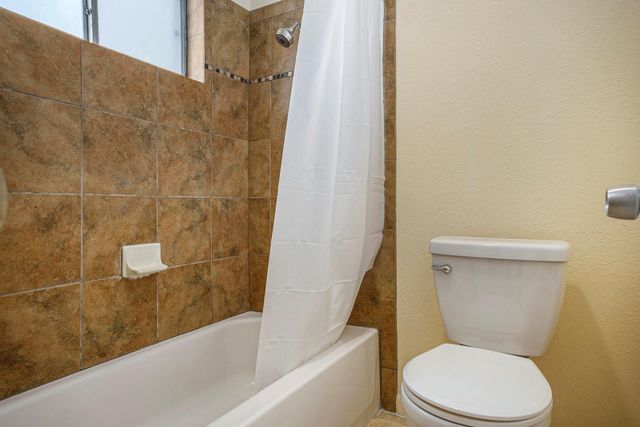 5904 Misty Meadow Street, League City, TX 77573