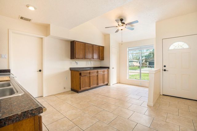 5904 Misty Meadow Street, League City, TX 77573