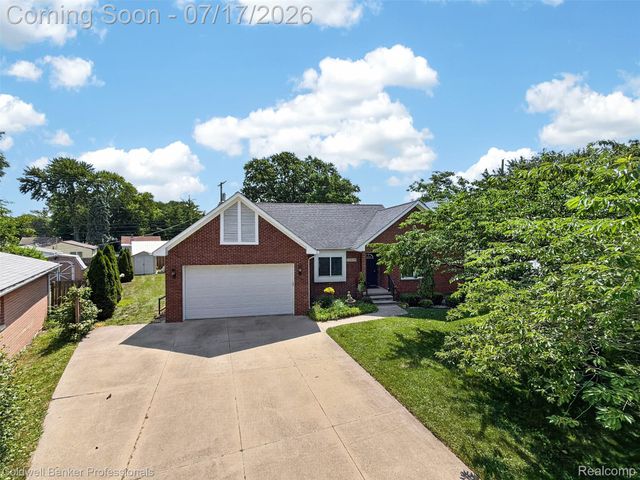 26606 Hales Street, Madison Heights, MI 48071