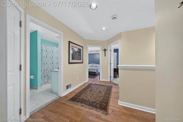 26606 Hales Street, Madison Heights, MI 48071